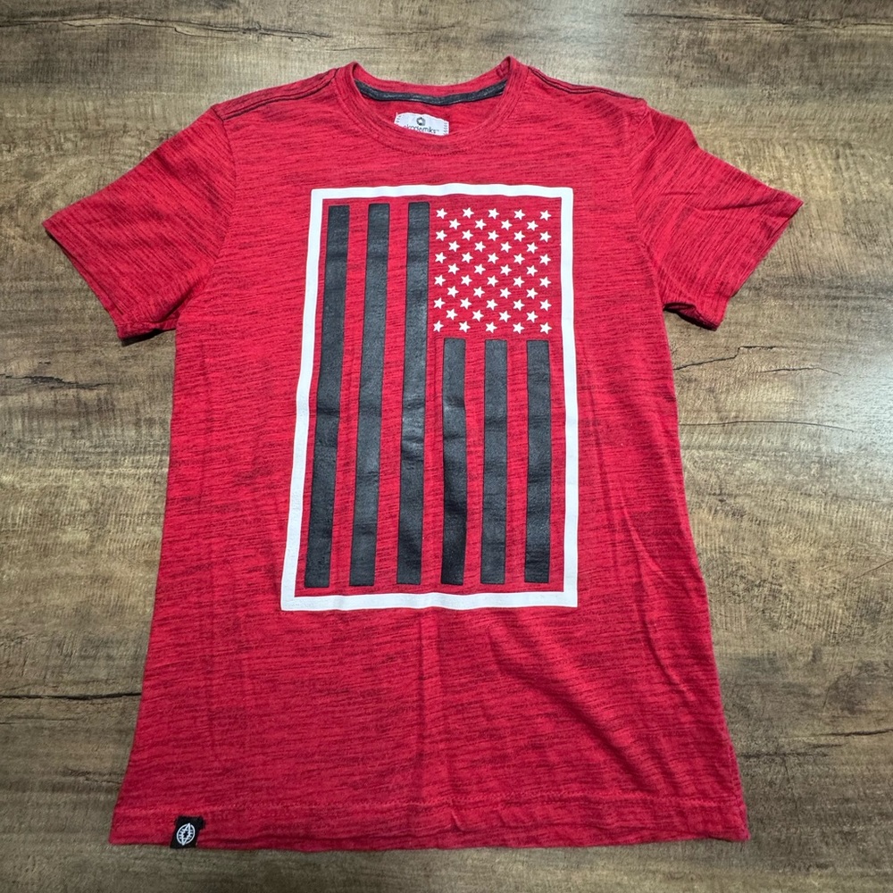 Akademiks‎ Kids Boys Heathered Red American Flag Tee Shirt Size Large (14-16)